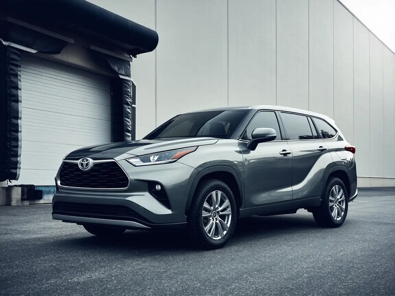 Тојота Хајлендер добро се продава дома и се шири на глобално ниво