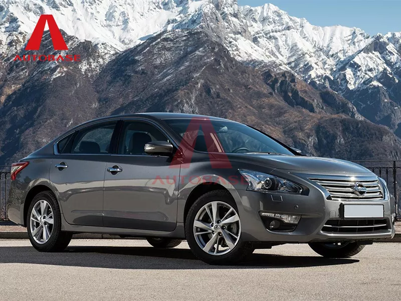 Нисан Теана